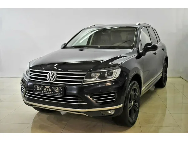 Volkswagen Touareg, II Рестайлинг фото №1