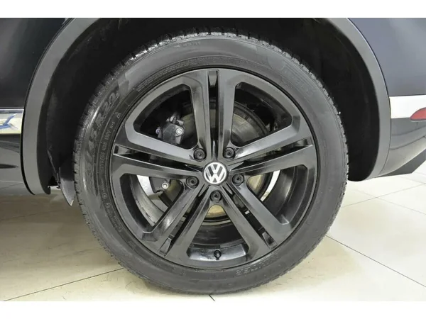 Volkswagen Touareg, II Рестайлинг фото №5