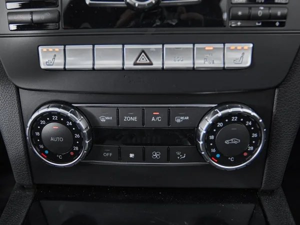 Mercedes-Benz C-Класс, III (W204) Рестайлинг фото №18