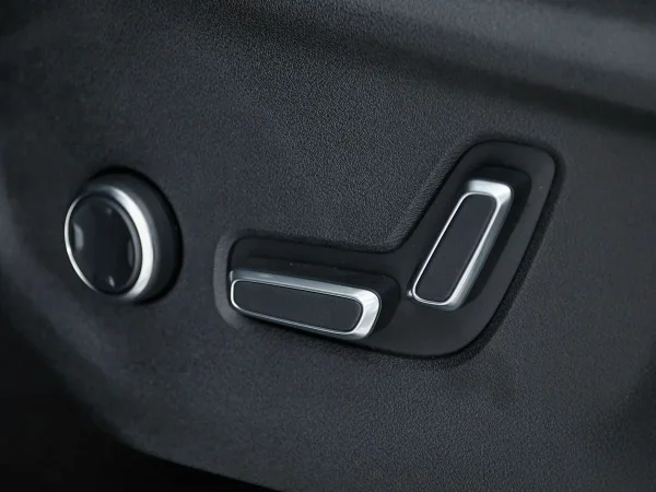 Geely Monjaro, I фото №17