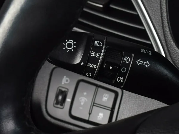 Hyundai Solaris, II фото №9
