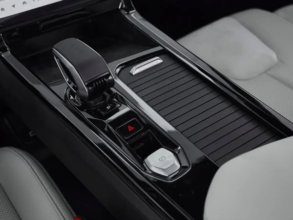 Geely Atlas, II фото №16