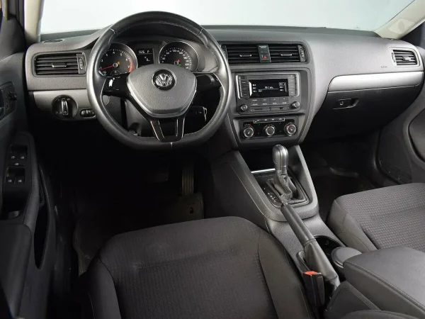 Volkswagen Jetta, VI Рестайлинг фото №5