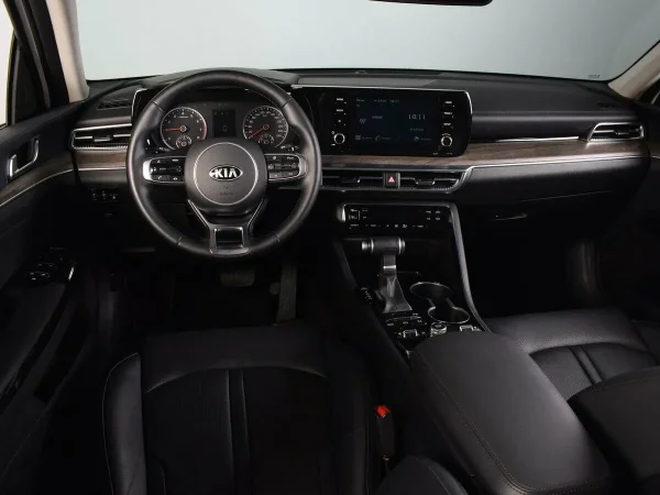 Kia K5, III фото №6