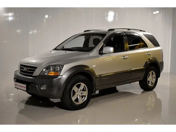 Kia Sorento, I Рестайлинг фото №1