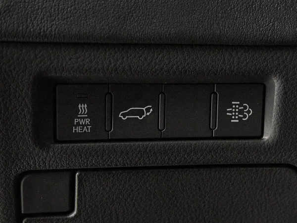 Lexus LX, IV фото №17