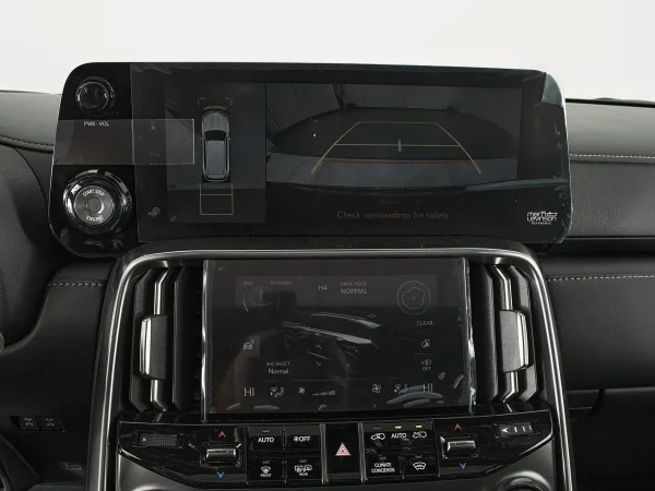 Lexus LX, IV фото №21