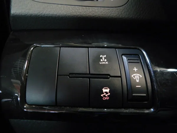 Kia Sorento, II Рестайлинг фото №17