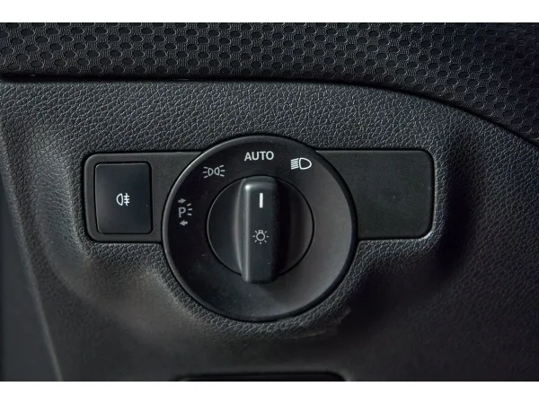 Mercedes-Benz A-Класс, III (W176) фото №15