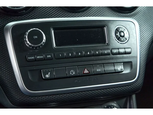 Mercedes-Benz A-Класс, III (W176) фото №17