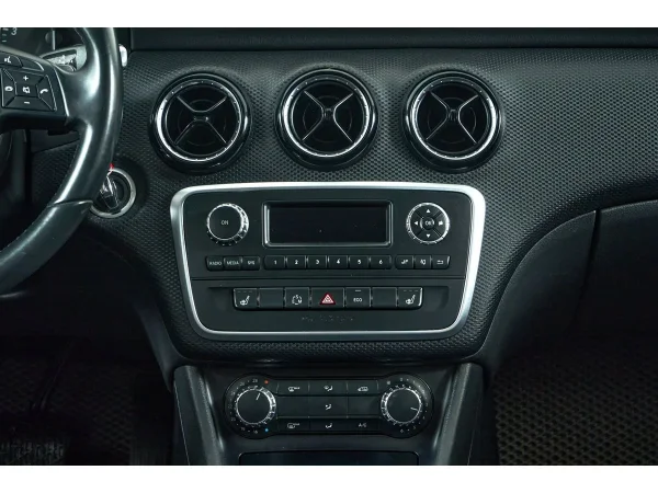 Mercedes-Benz A-Класс, III (W176) фото №9