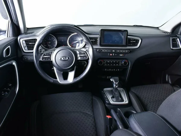 Kia Ceed, III фото №6