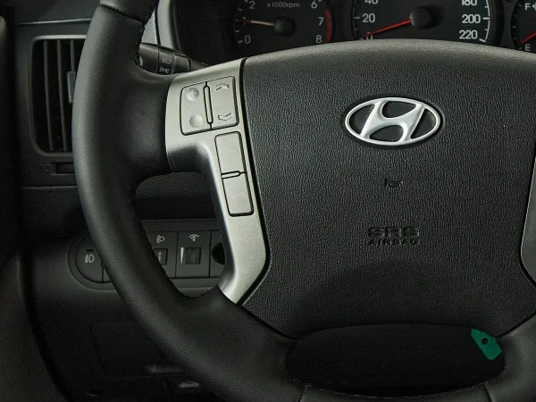 Hyundai H-1, II фото №11