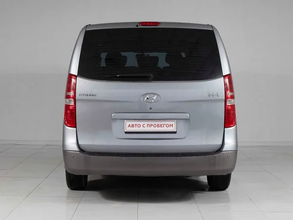 Hyundai H-1, II фото №5