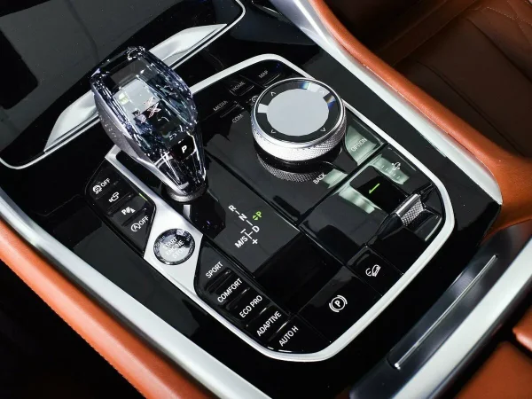 BMW X6, III (G06) фото №8