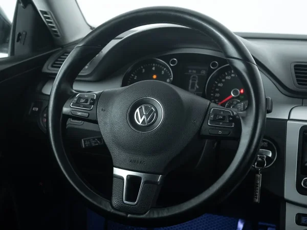 Volkswagen Passat, B6 фото №16