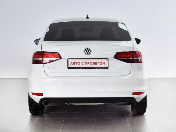 Volkswagen Jetta, VI Рестайлинг фото №5