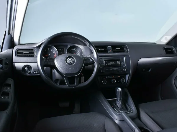 Volkswagen Jetta, VI Рестайлинг фото №6