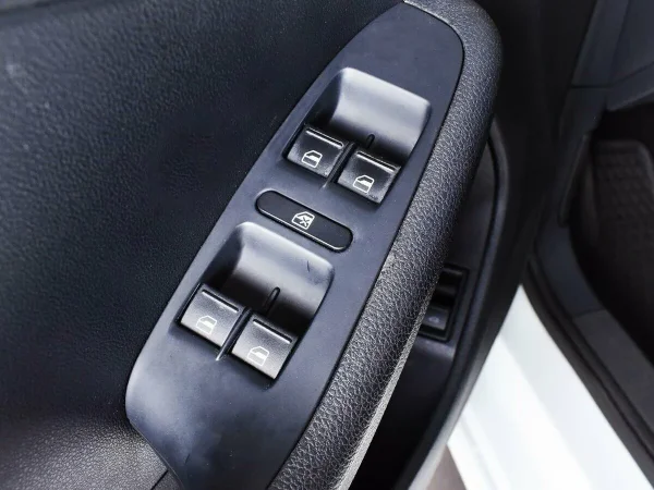 Volkswagen Jetta, VI Рестайлинг фото №9