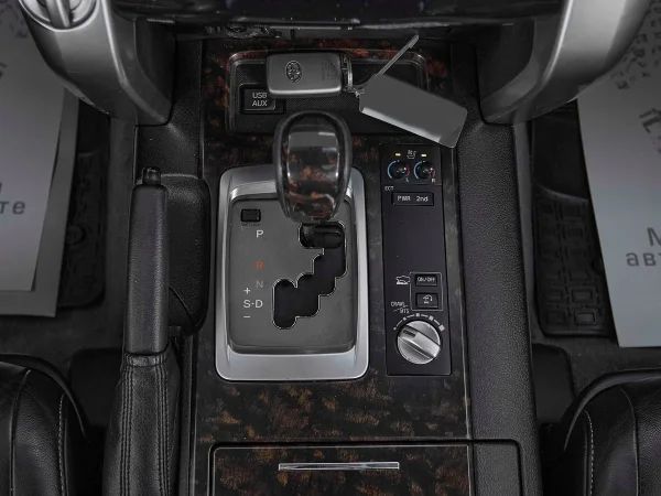 Toyota Land Cruiser, 200 Series Рестайлинг 1 фото №24
