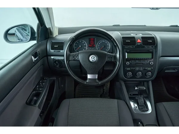 Volkswagen Jetta, V фото №9
