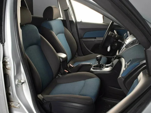 Chevrolet Cruze, I Рестайлинг фото №7