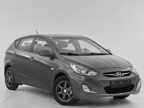 Hyundai Solaris, I фото №3