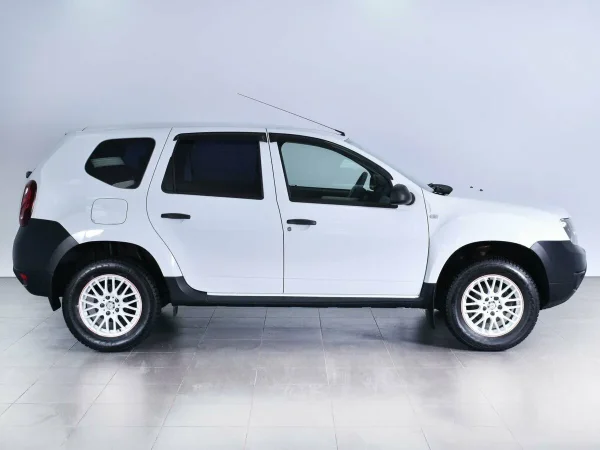 Renault Duster, I Рестайлинг фото №4