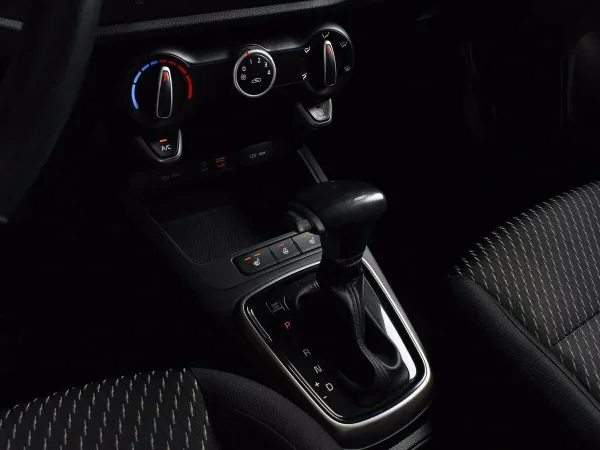 Kia Rio, IV фото №7