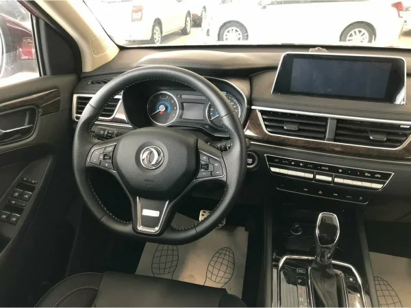 Dongfeng 580, I Рестайлинг фото №6