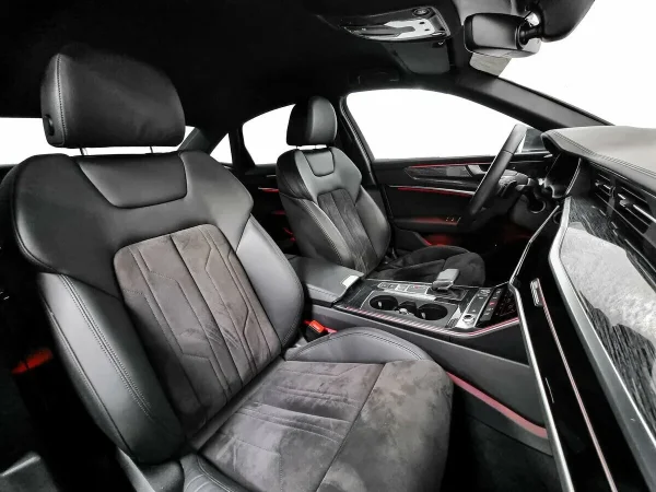 Audi A6, V (C8) фото №15
