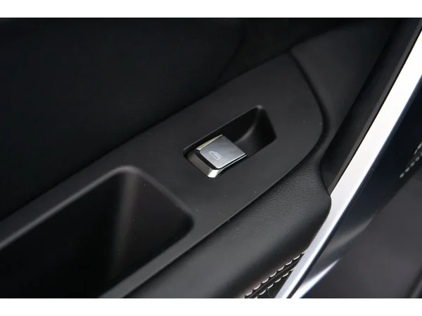 Geely Atlas Pro фото №11