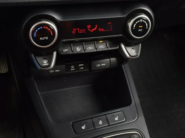 Kia Rio, IV фото №8
