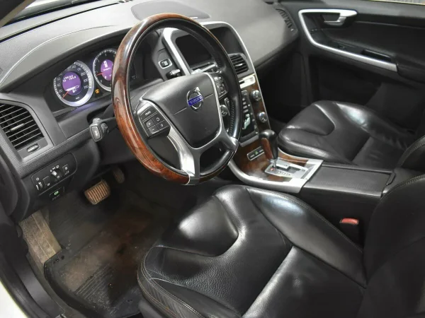 Volvo XC60, I фото №6