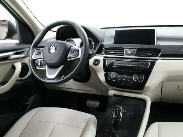 BMW X1, II (F48) Рестайлинг фото №10