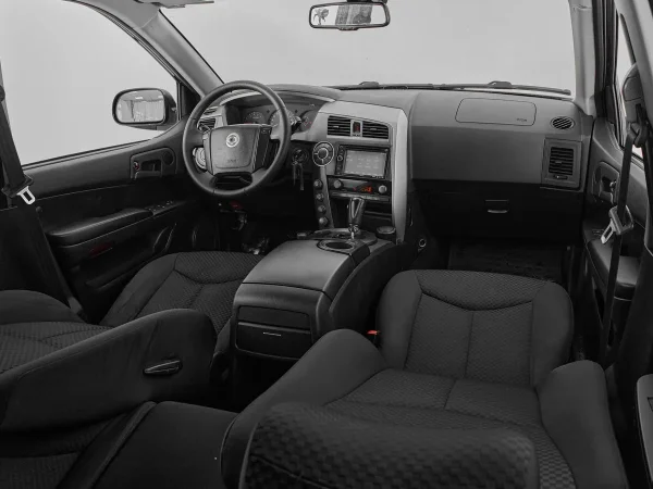 SsangYong Kyron, I Рестайлинг фото №9