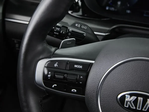 Kia K5, III фото №29