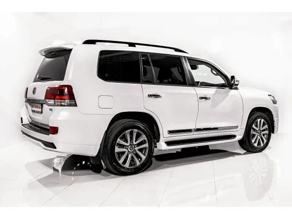 Toyota Land Cruiser, 200 Series Рестайлинг 2 фото №2