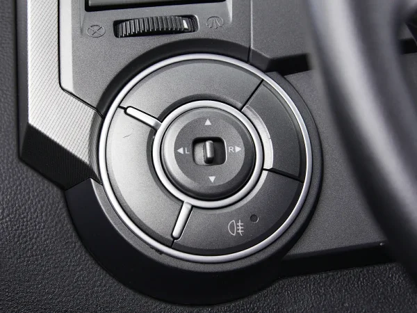 SsangYong Kyron, I Рестайлинг фото №12