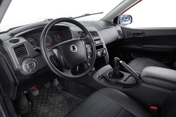 SsangYong Kyron, I Рестайлинг фото №15