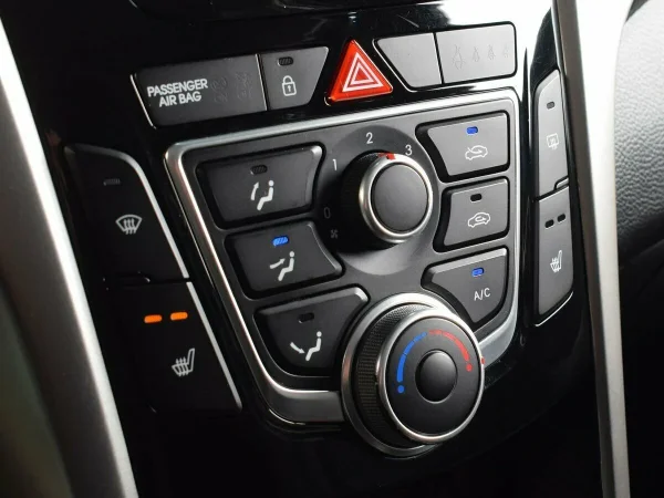 Hyundai i30, II фото №8