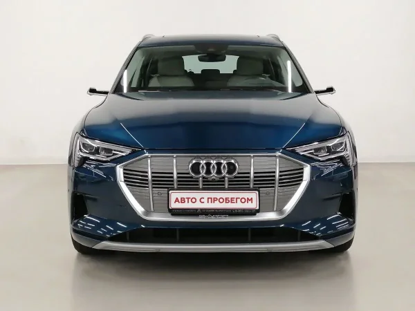 Audi e-tron, I фото №2