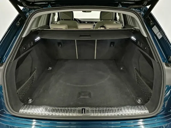 Audi e-tron, I фото №6