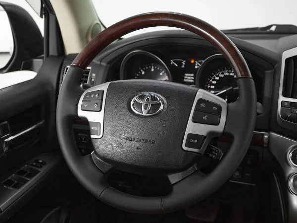 Toyota Land Cruiser, 200 Series Рестайлинг 1 фото №10