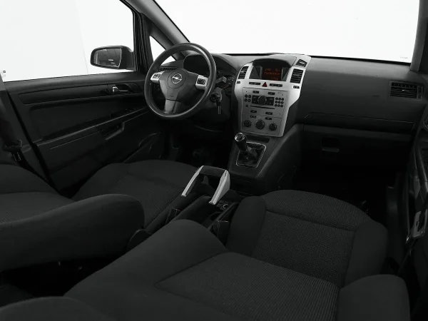 Opel Zafira, B Рестайлинг фото №9