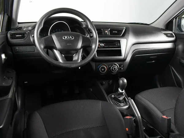 Kia Rio, III фото №6