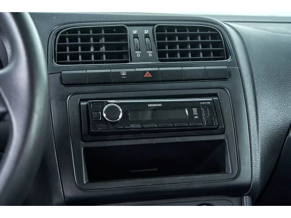 Volkswagen Polo, V Рестайлинг фото №14