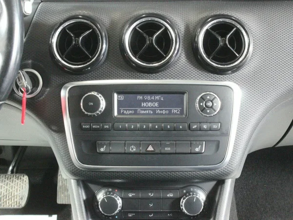 Mercedes-Benz A-Класс, III (W176) фото №8
