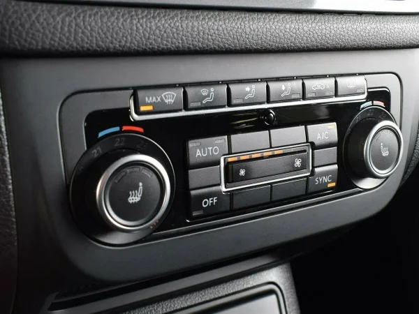 Volkswagen Tiguan, I Рестайлинг фото №8