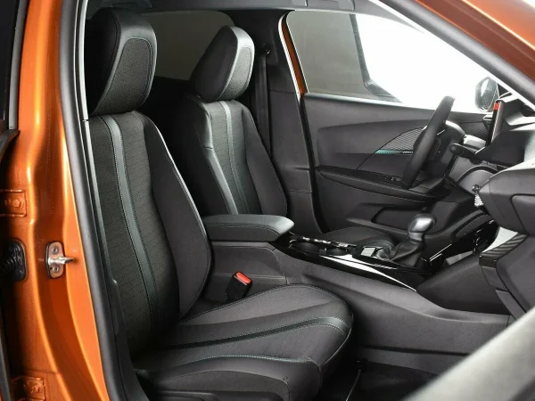Peugeot 2008, II фото №7